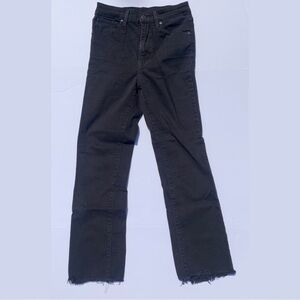 Levi’s black high rise straight leg jeans women’s size 25 distressed bottom hems